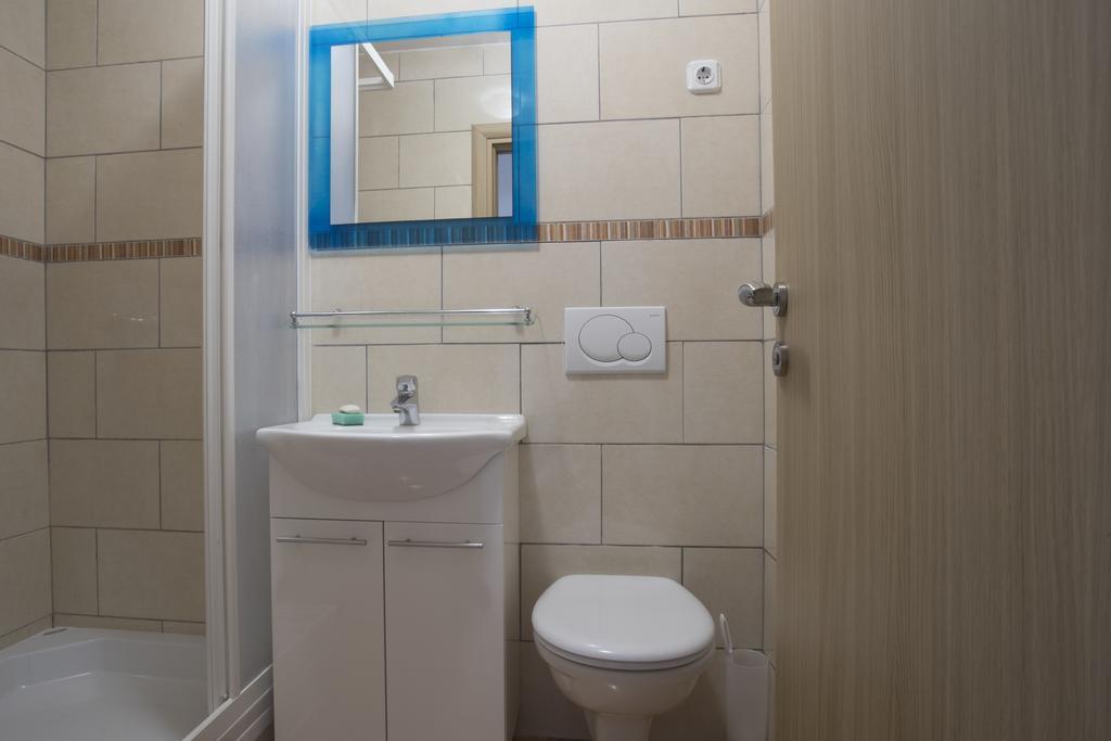 Jela Apartments Nin Eksteriør billede